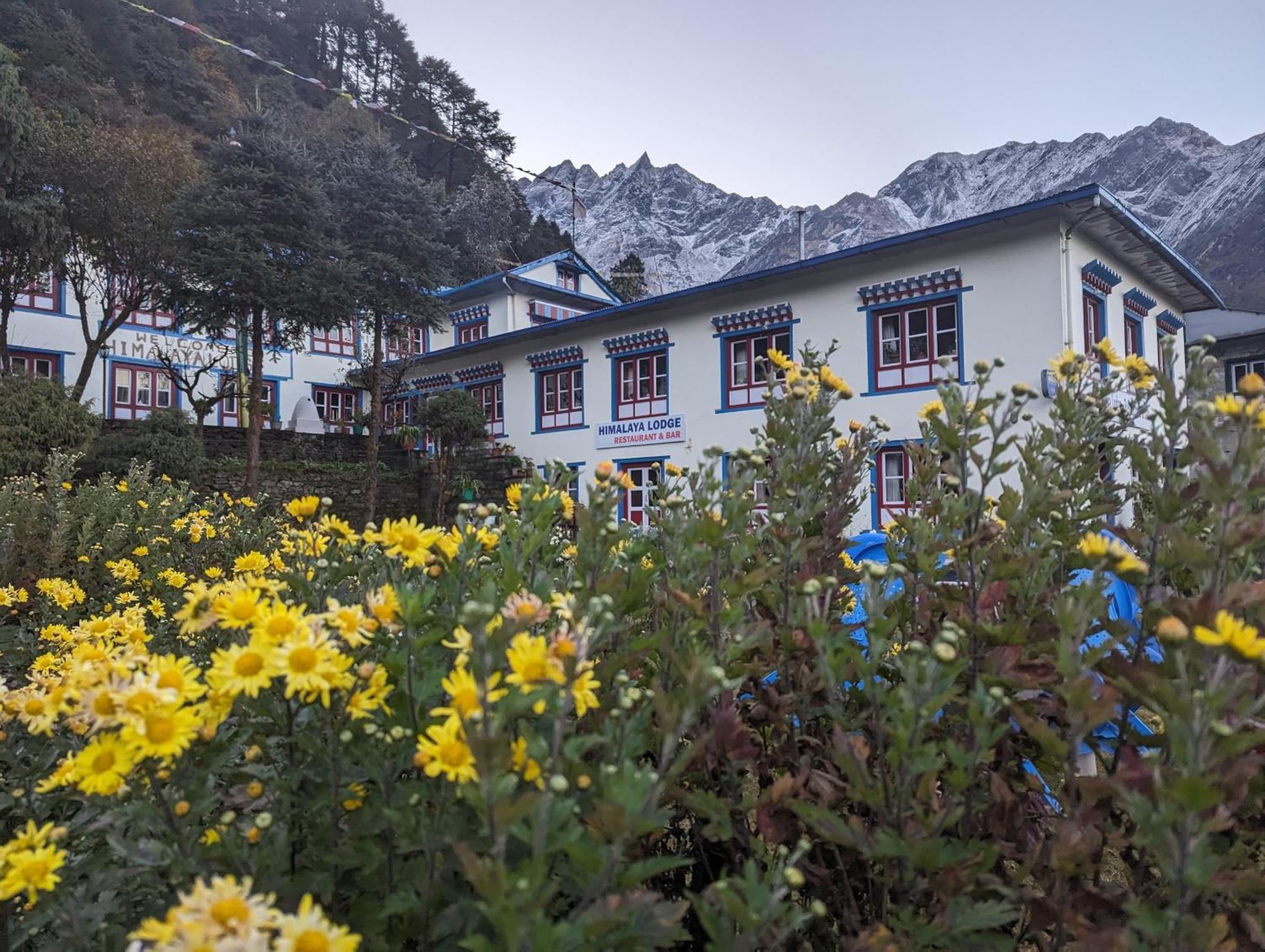 Lukla Himalaya Lodge Extérieur photo